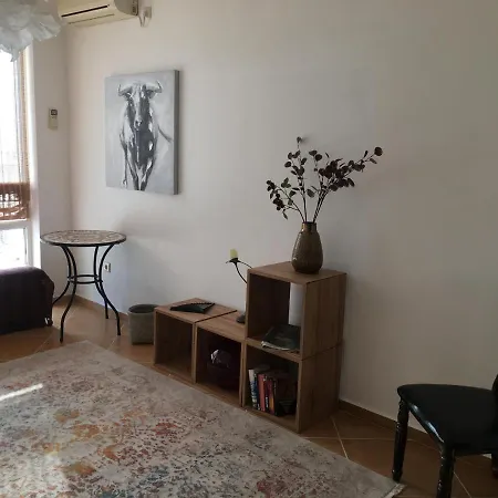 Apolon Apartment